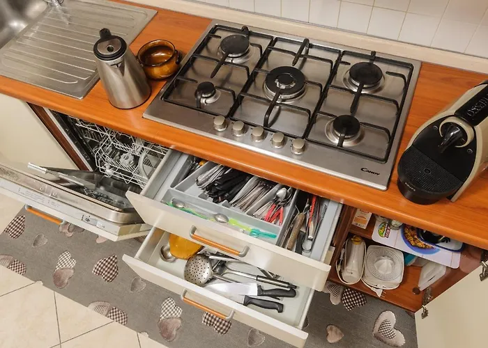 Mery, Sui Colli Della Riviera Di Rimini