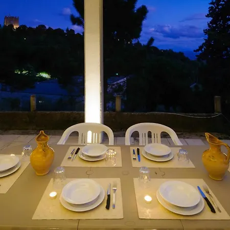 Mery, Sui Colli Della Riviera Di Rimini فيلة *