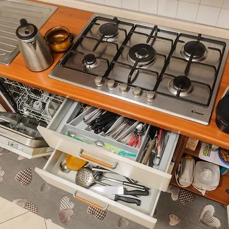 Mery, Sui Colli Della Riviera Di Rimini