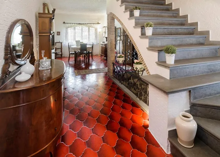 Villa Mery, Sui Colli Della Riviera Di Rimini *